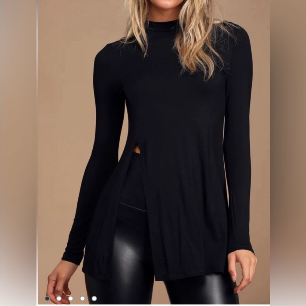 Lulus Eyes On Me Long Sleeve Slit Tunic
